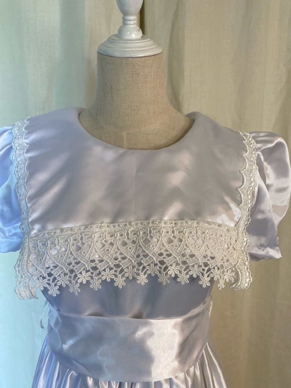 Vintage First Communion/Flower Girl Dress - Picture 2 of 14